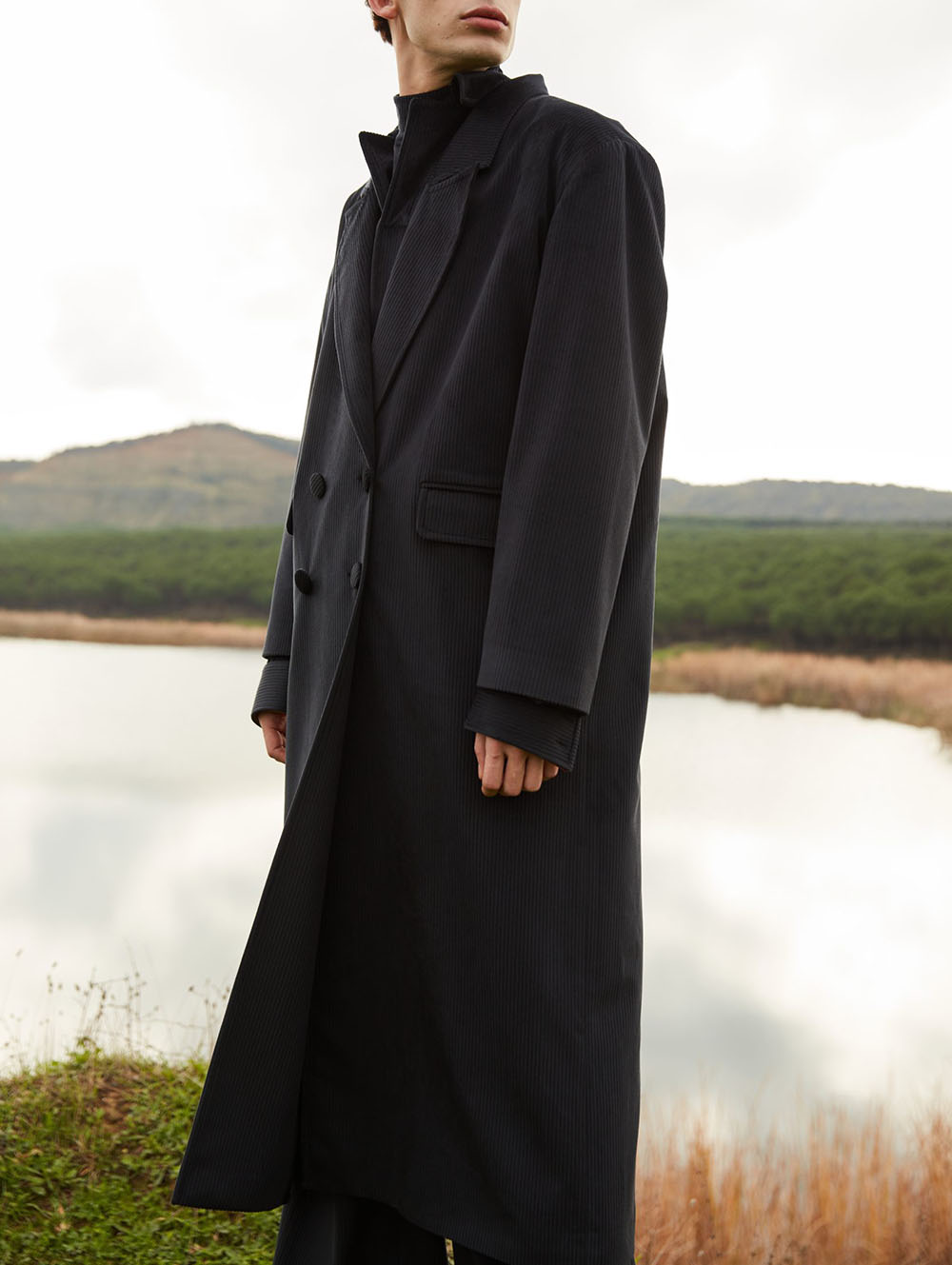 Jorah Closet - Corduroy Coat Black