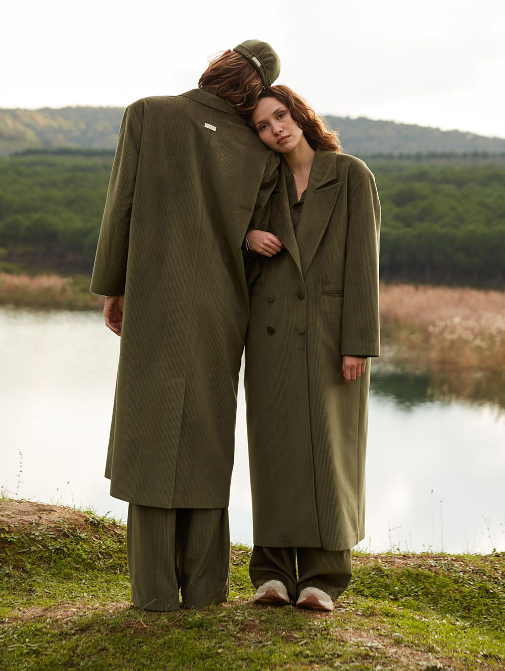 Jorah Closet - Corduroy Coat Green