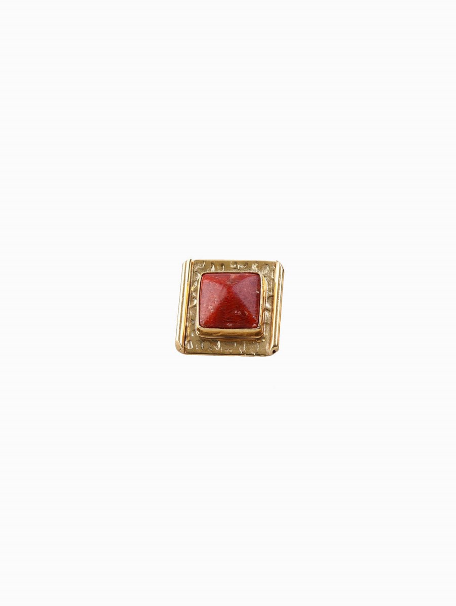 Gossef - Mix & Match Earring - Pyramide Coral